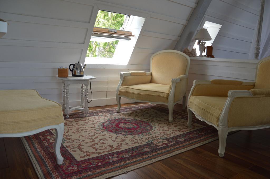 Bed and Breakfast La Grange Des Marettes Cléres Exterior foto