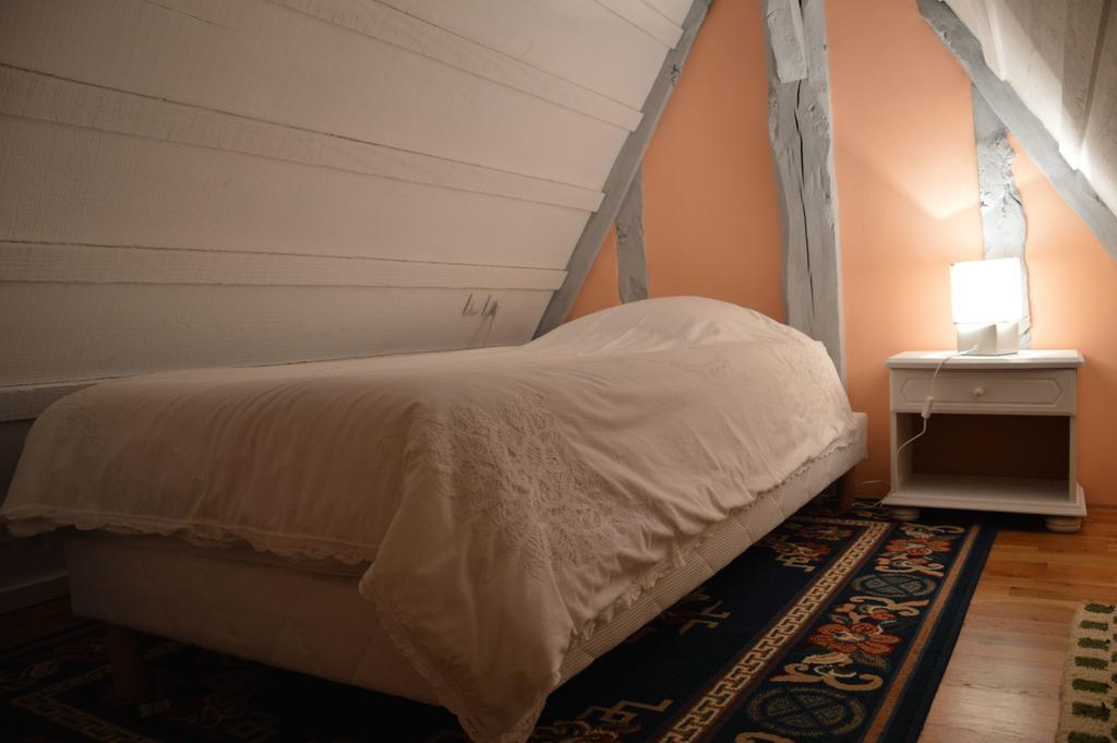 Bed and Breakfast La Grange Des Marettes Cléres Exterior foto
