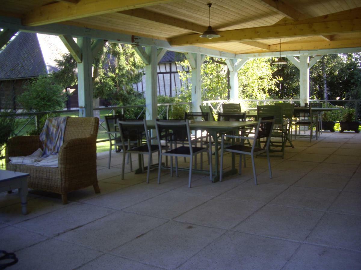 Bed and Breakfast La Grange Des Marettes Cléres Exterior foto