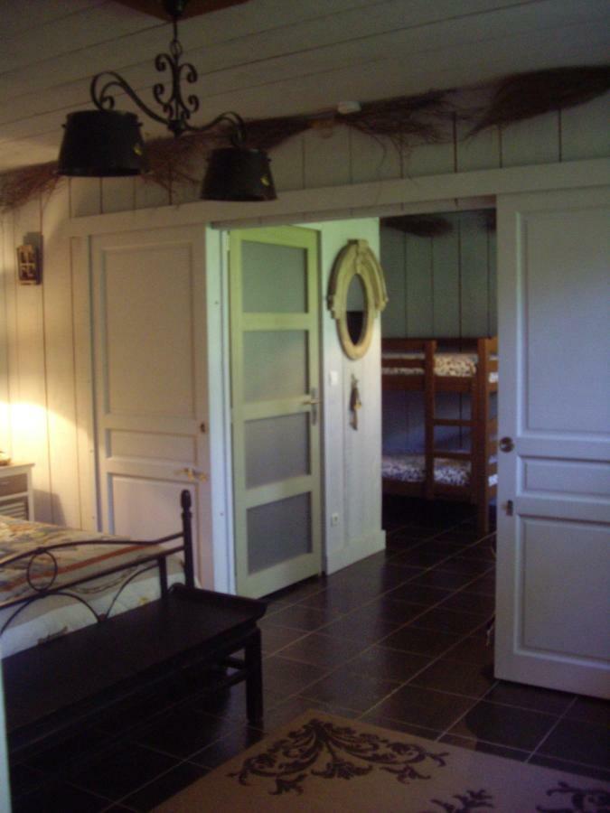 Bed and Breakfast La Grange Des Marettes Cléres Exterior foto