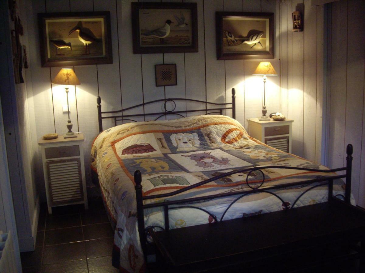 Bed and Breakfast La Grange Des Marettes Cléres Exterior foto